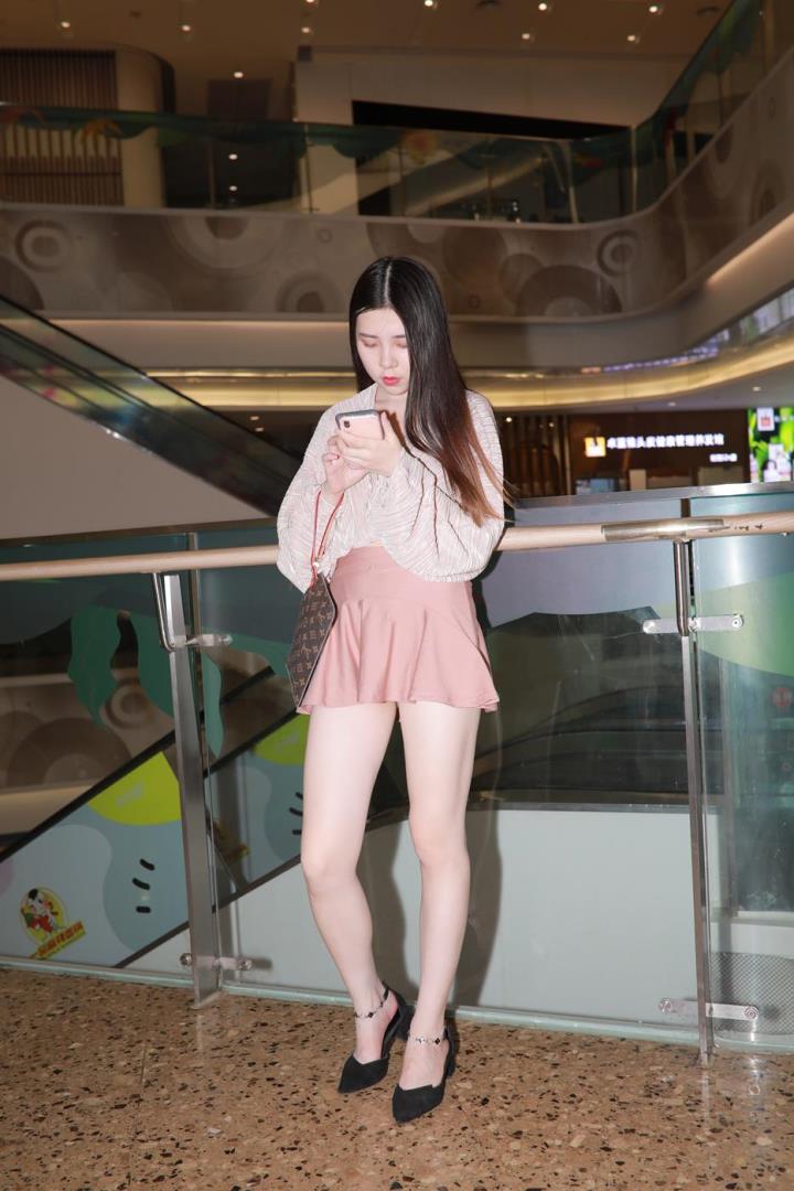 《高岭爱花》：Fushii_海堂小姐姐的绚丽色彩之旅！-绿色萌妹