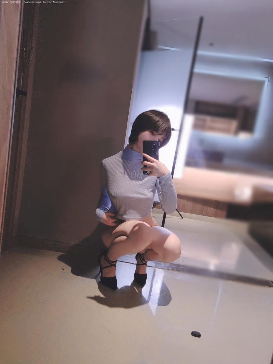 名濑弥七全套cos图片合集 清纯日系没有吉他的吉他妹妹-绿色萌妹