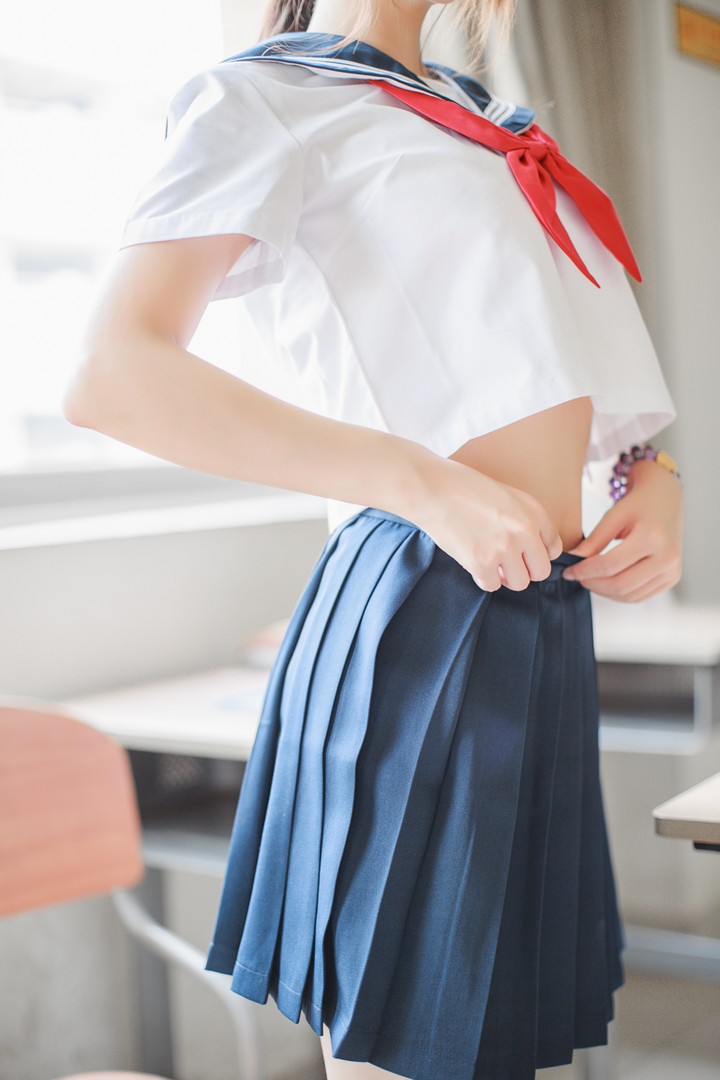 六二二同学从萌妹到cos界女神，超萌coser的成长故事！-绿色萌妹