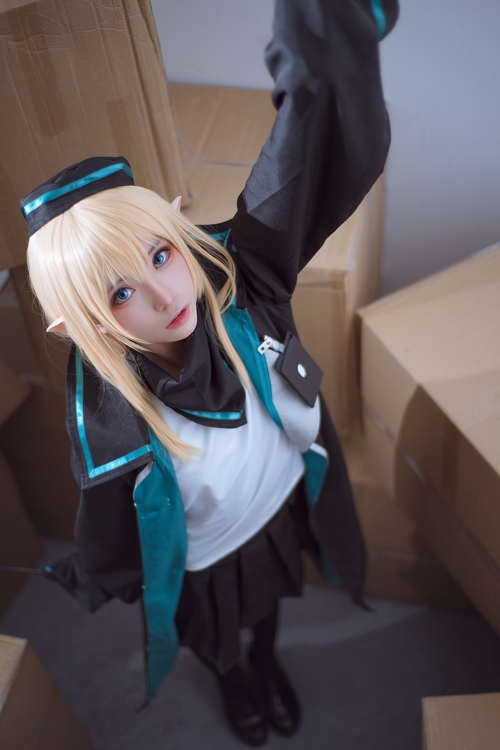 Cien恩恩小姐姐cosplay《明日方舟》闪灵，绝美可爱双重魅力！-绿色萌妹