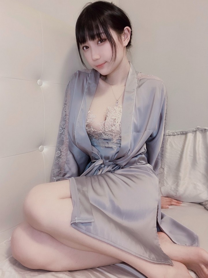 浅安安（优乐飘飘）作品合集：甜美可爱的微博妹纸_1-绿色萌妹